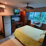 R.1101 Lindo Estudio Ejecutivo, Privado Y Centrico.
